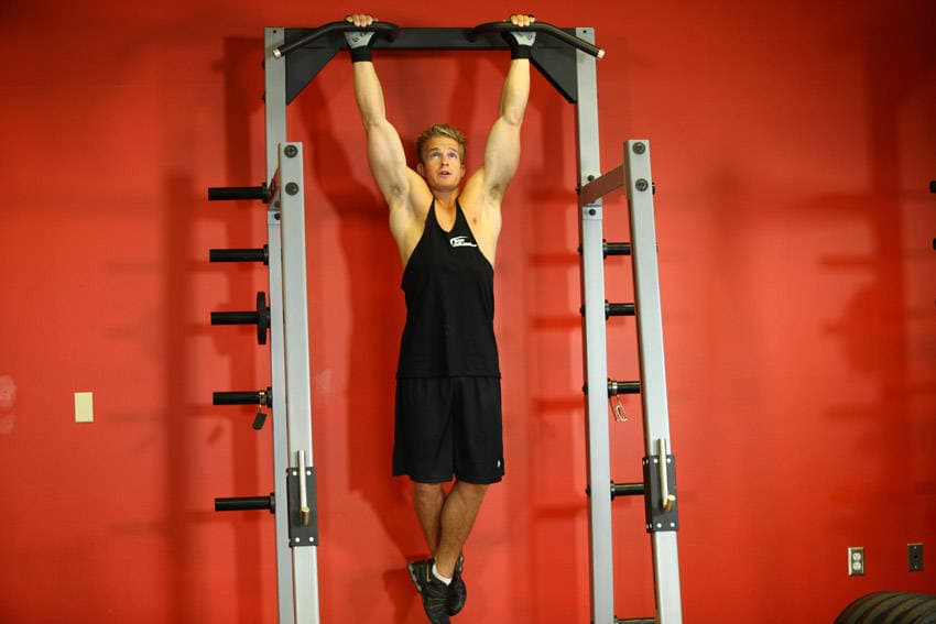 Rocky Pull-Ups/Pulldowns